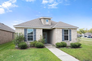 1102 Foxtail Dr, Baton Rouge, LA 70820
