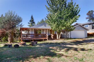 2707 Wheaton Way, Bremerton, WA 98310