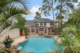 51 N Frosted Pond Dr, Spring, TX 77381