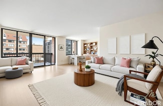 145 W 67th St Unit 14E, New York, NY 10023