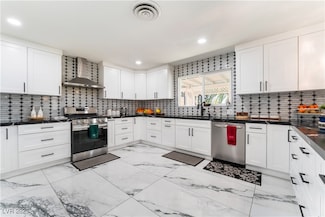 1920 Parkchester Dr, Las Vegas, NV 89108