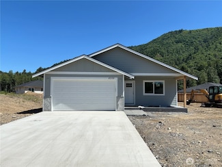 8256 Gold Run Dr, Maple Falls, WA 98266