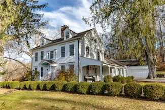 18 Old Sharon Rd, Sharon, CT 06069