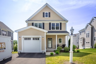 40 Pheasant Run Ct, Wrentham, MA 02093