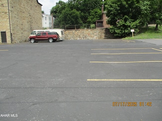 1427 13th Ave, Altoona, PA 16601