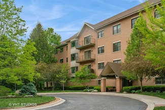 20 Trafalgar Square Unit 308, Lincolnshire, IL 60069