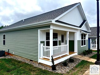 609 W Church St, Martinsville, VA 24112