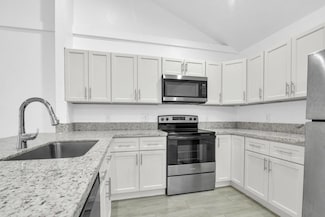 13998 Folkestone Cir, Wellington, FL 33414