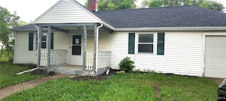 7039 2nd St, Ovid, NY 14521