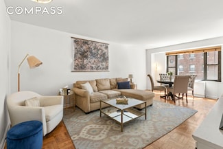 310 Lexington Ave Unit 9F, New York, NY 10035