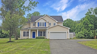 48 Meadow Brook Rd, Brookfield, CT 06804