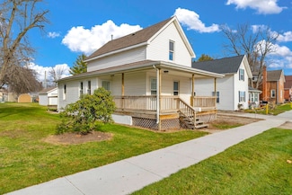 113 Ward St, Croswell, MI 48422