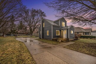1487 Mark St NE, Grand Rapids, MI 49525