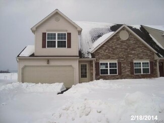 883 Graystone Cir, Northampton, PA 18067