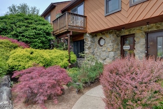 11H Brookside Heights, Wanaque, NJ 07465