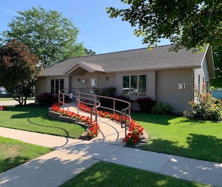 203 S Main St, Oakfield, WI 53065