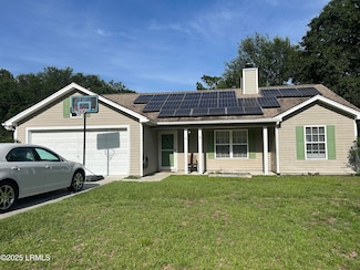 4 Shiney Leaf Ct, Beaufort, SC 29907