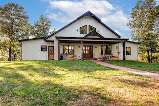 10344 N Farm Road 149, Pleasant Hope, MO 65725