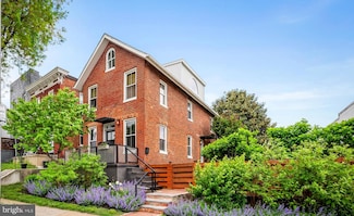 3425 Falls Rd, Baltimore, MD 21211