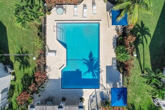 9407 Fontainebleau Blvd Unit 106, Miami, FL 33172