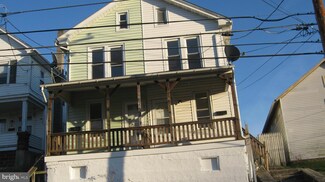 40 S Maple St, Ephrata, PA 17522