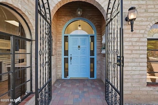 4730 E Apple Valley Dr, Tucson, AZ 85718