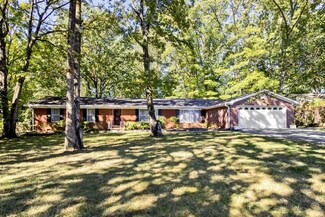 713 W Hills Rd, Knoxville, TN 37909