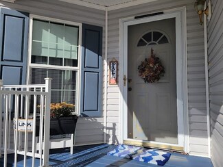 27 Northbrook Rd, Tilton, NH 03276