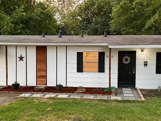 826 Leyenda Dr, Mesquite, TX 75149