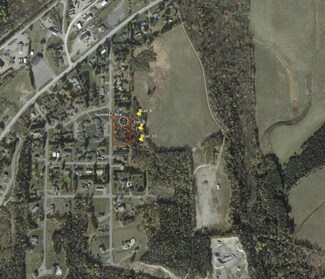 34 Summer Ave, Fort Kent, ME 04743