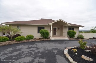 309 1st St, Peckville, PA 18452