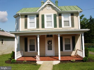 121 Deford Ave, Stanley, VA 22851