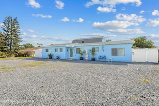 236 NE 3rd St, Satellite Beach, FL 32937