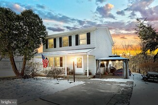 2689 Butternut Ln, York, PA 17408