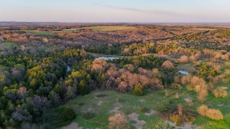000 E1410 Rd, Holdenville, OK 74827