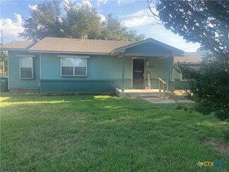 1002 Magnolia St, Belton, TX 76513