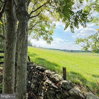 6589 Rock Hill Mill Rd, The Plains, VA 20198