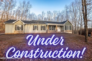 226 Apache Dr, Effort, PA 18330