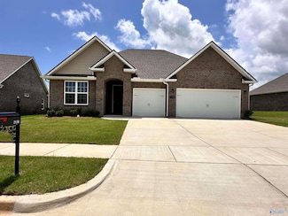 2138 Misty Dr, Cullman, AL 35058