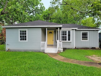 2306 Downey St, La Marque, TX 77568