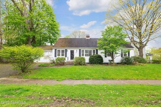 1350 The Plaza, Schenectady, NY 12308