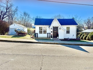 407 Adams St, Park Hills, MO 63601