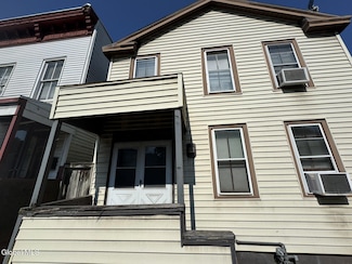 623 5th Ave, Troy, NY 12182