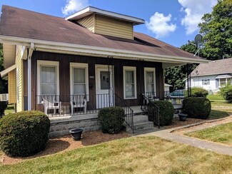 1111 S Burlington Dr, Muncie, IN 47302