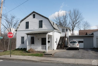 122 2nd St Unit 1, Athens, NY 12015