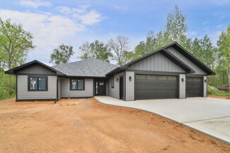 16 Deblock Ln, Crosby, MN 56441