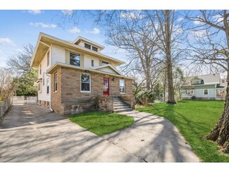 1125 35th St, Des Moines, IA 50311