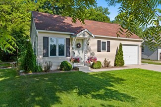 N4839 Park St, Krakow, WI 54137