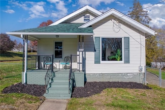 1607 20th St NE, Canton, OH 44714