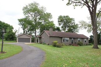 2128 E Military Rd, Marion, AR 72364